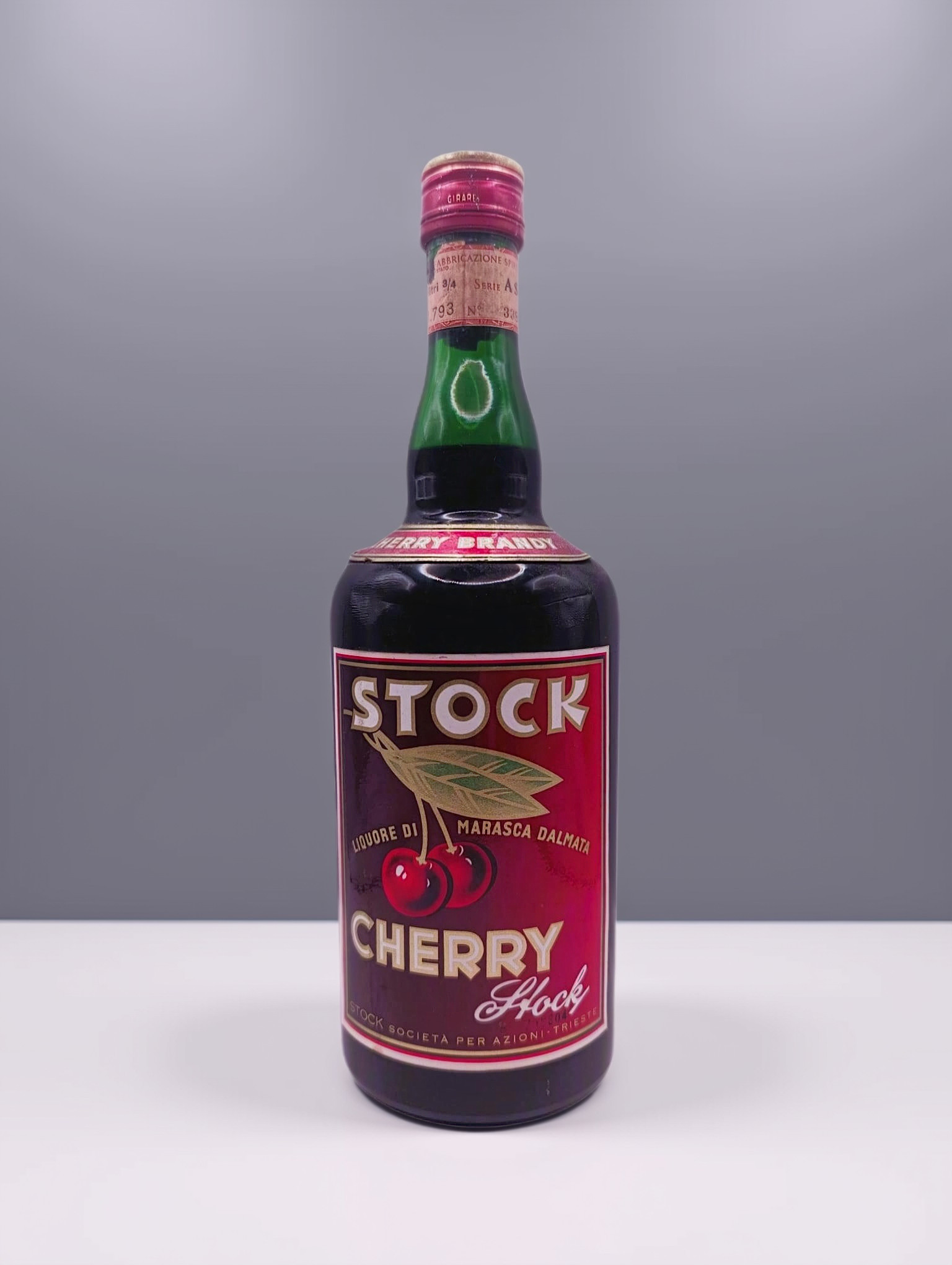 Cherry Brandy - Cherry STOCK