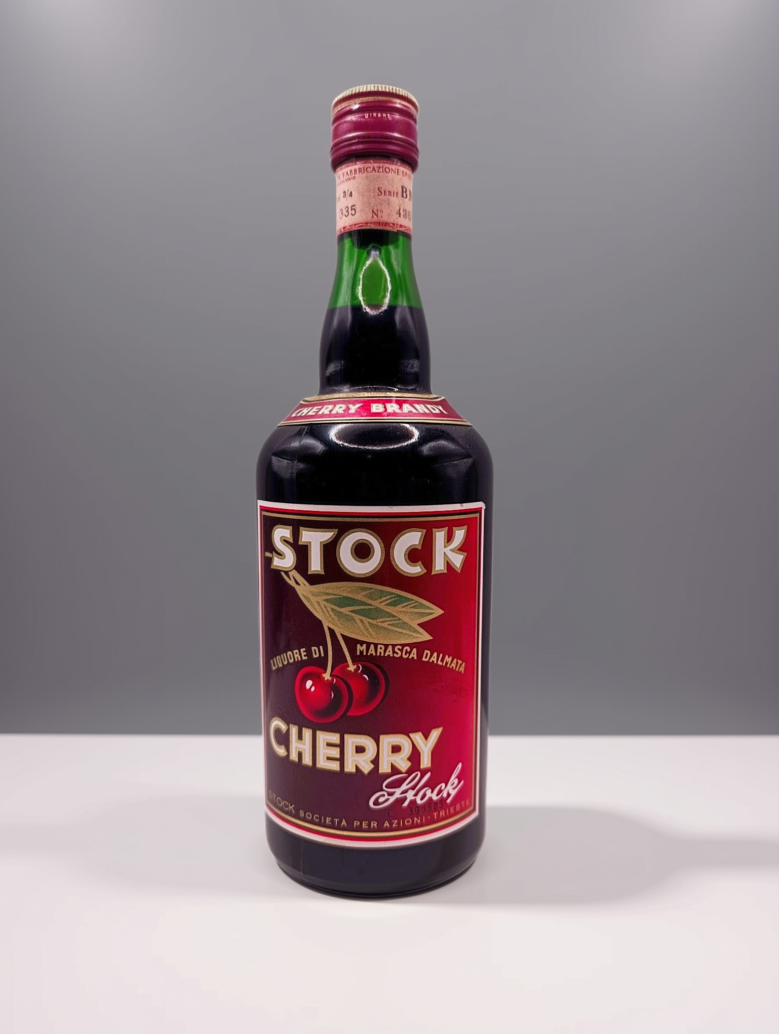 Cherry Brandy - Cherry STOCK